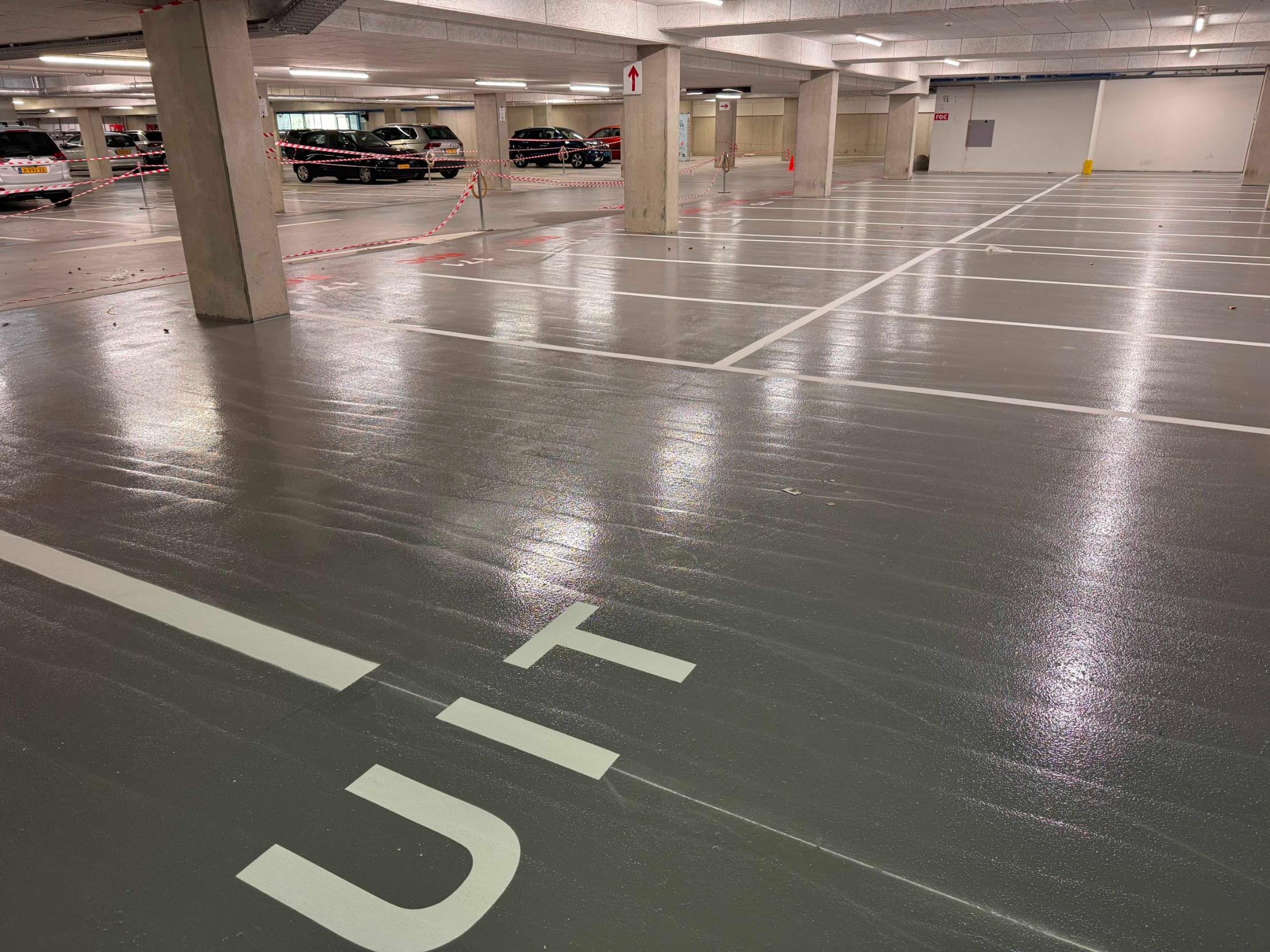 parkeergarage belijning voor Kreeft Amsterdam